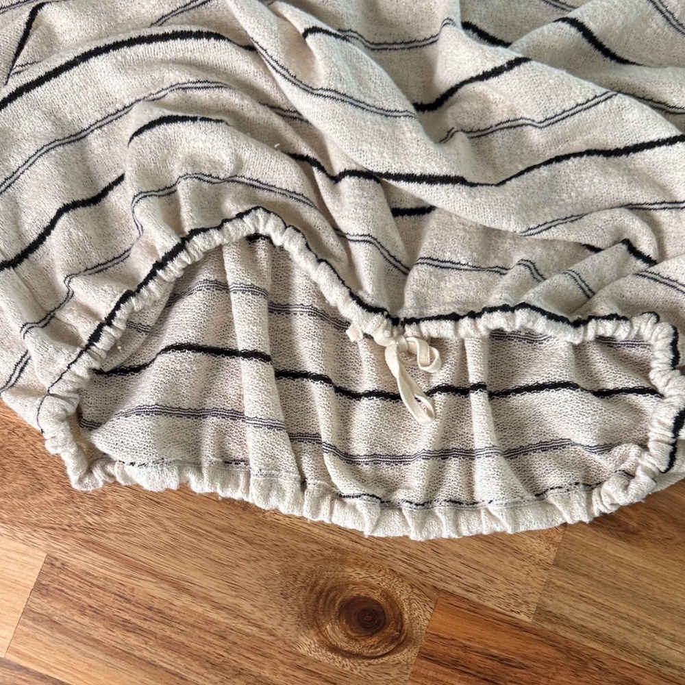 Max Studio Cream and Black Striped Top - M - Picture 7 of 10